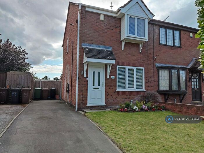 2 Bedroom Semi-Detached House To Rent In The Marian Way, Liverpool, L30