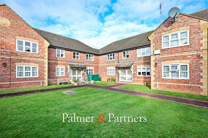 2 Bedroom Apartment For Sale In Halstead Road, Lexden, Colchester, Essex, CO3