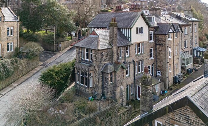 6 Bedroom End Of Terrace House For Sale In Hurst Dene And South Dene, Birchcliffe Road, Hebden Bridge, HX7