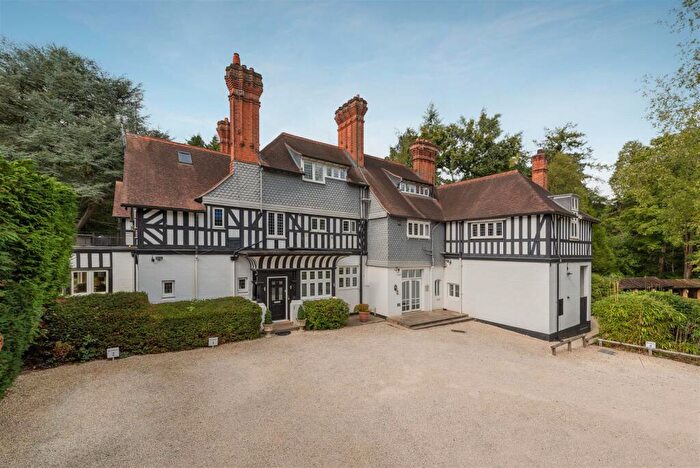 2 Bedroom Penthouse To Rent In New Place, Sunningdale, SL5