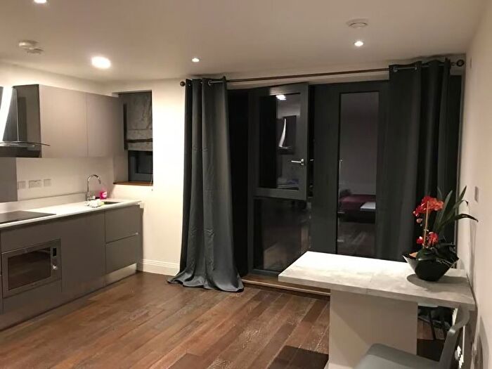 Studio To Rent In Brindley Place, Uxbridge, UB8