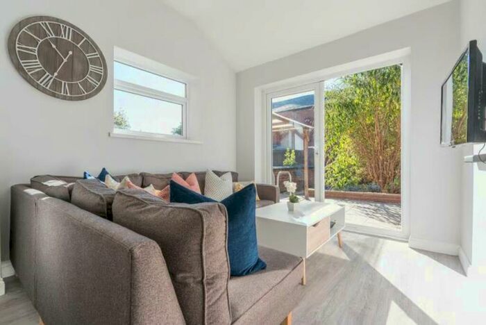 6 Bedroom Terraced House To Rent In Kingston Road, Coventry, CV5