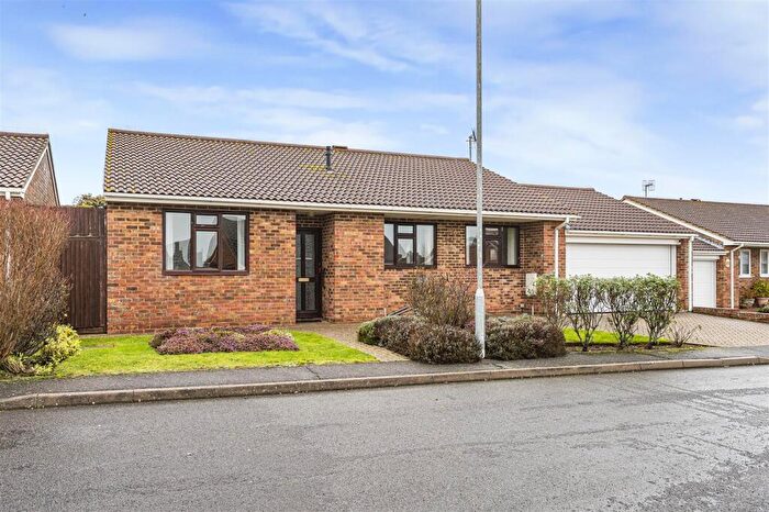 3 Bedroom Detached Bungalow For Sale In Buckthorn Close, Seaford, BN25
