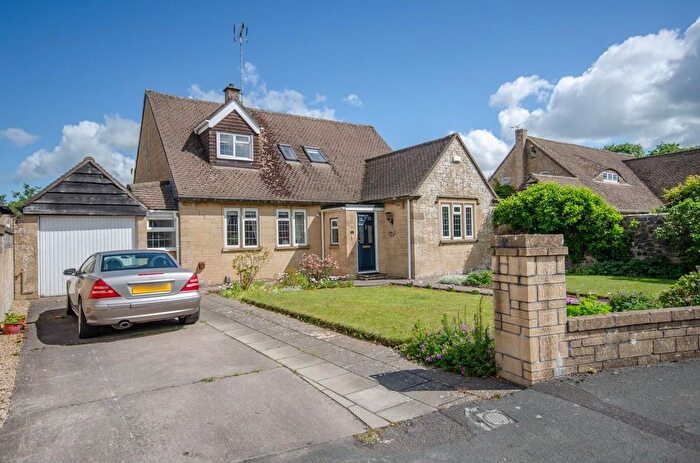 4 Bedroom Detached House For Sale In Park Crescent, Frenchay, Bristol, BS16