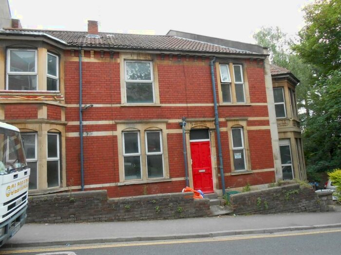 7 Bedroom Terraced House To Rent In Horfield Road, Bristol, BS2