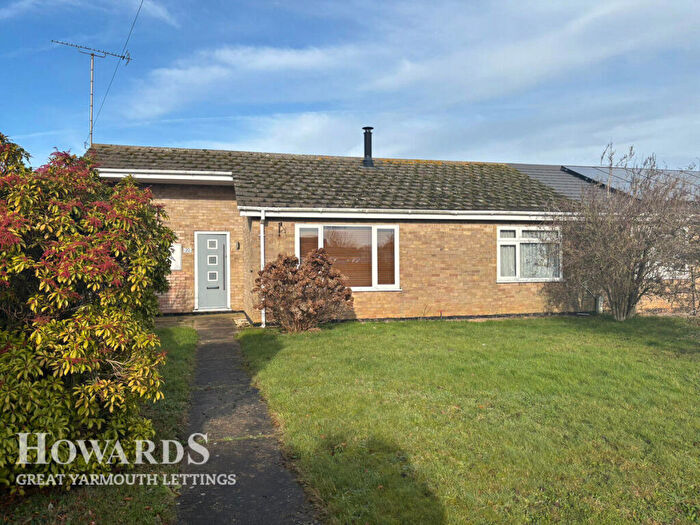 2 Bedroom Semi-Detached Bungalow To Rent In George Beck Road, Great Yarmouth, NR29