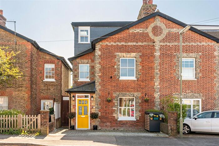 3 Bedroom Semi Detached House For Sale In South Albert Road, Reigate, RH2