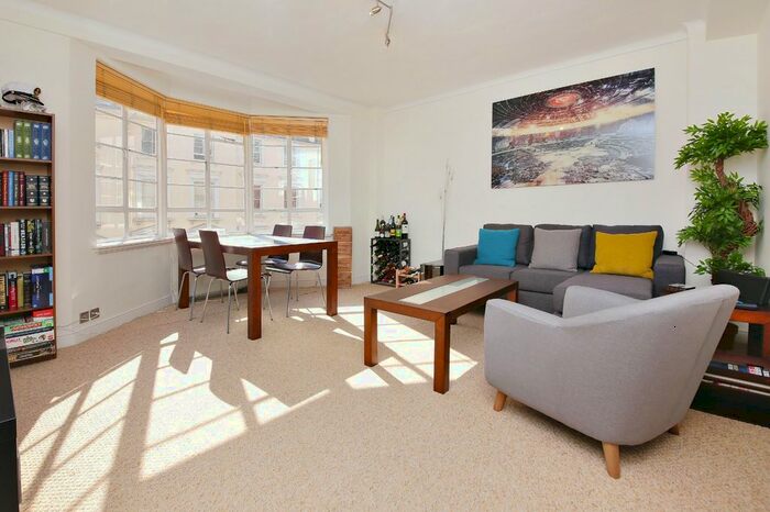 1 Bedroom Flat To Rent In Hatherley Court, Hatherley Grove, Bayswater, W2