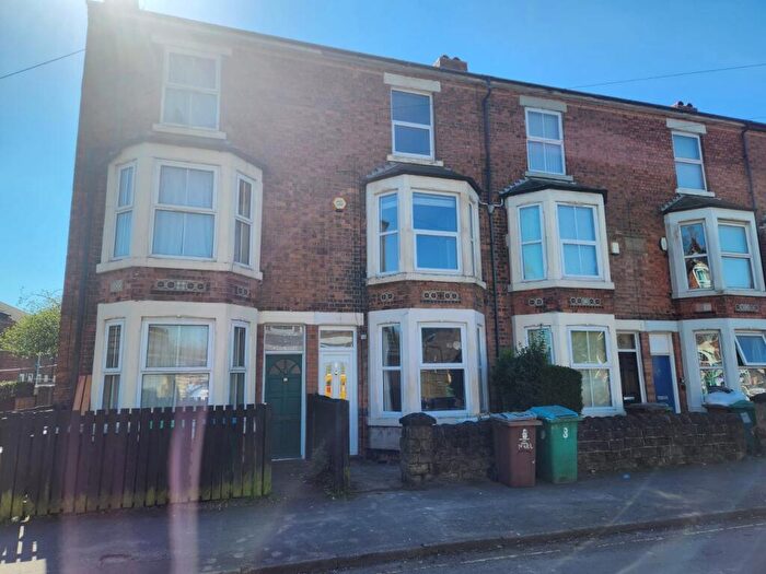 3 Bedroom Terraced House To Rent In Marlborough Street, Nottingham, NG7