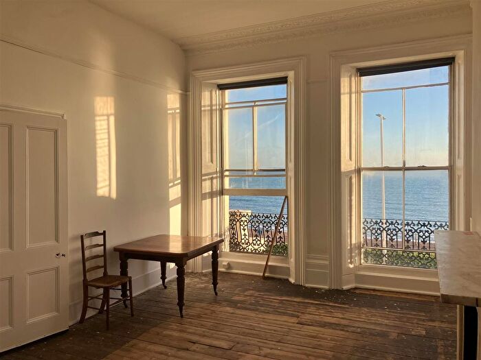 1 Bedroom Flat For Sale In Marina, St. Leonards-On-Sea, TN38