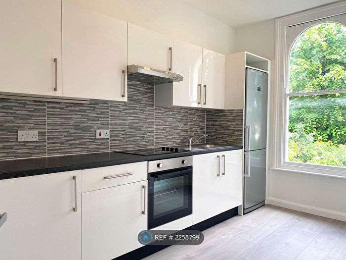 1 Bedroom Flat To Rent In Wimbledon, London, SW19