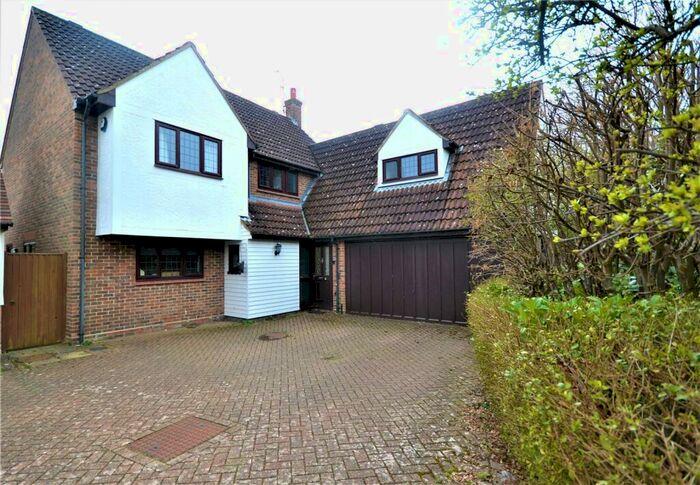 4 Bedroom Detached House To Rent In High Meadow, CM6
