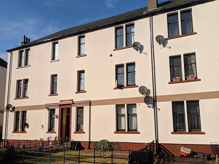 2 Bedroom Flat To Rent In Lawton Terrace, Dundee, DD3