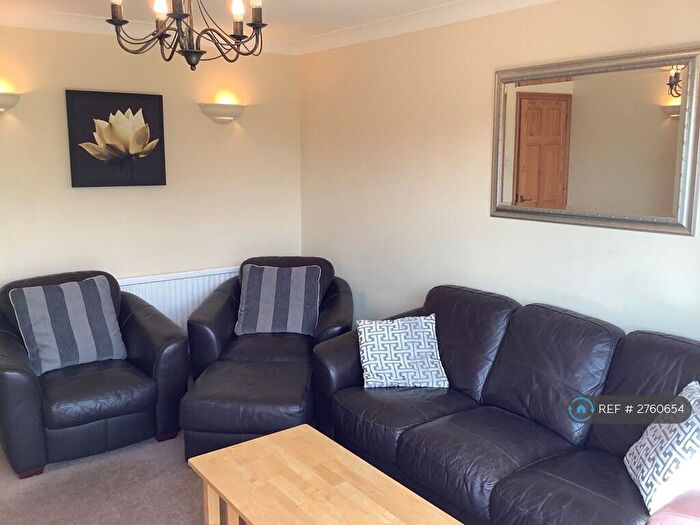 5 Bedroom Terraced House To Rent In Tippett Close, Colchester, CO4