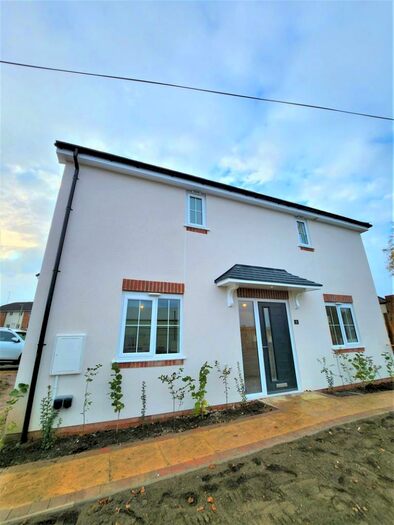 2 Bedroom Semi-Detached House To Rent In Woodman Avenue, Brierley Hill, DY5