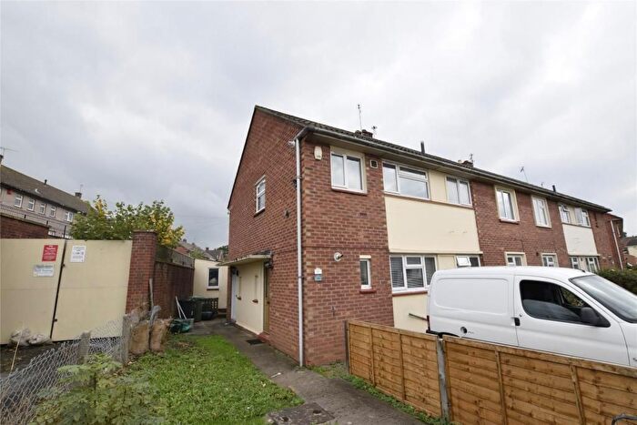 2 Bedroom Flat To Rent In Beaufort Road, Bristol, BS16