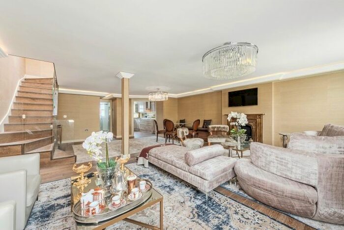 4 Bedroom Flat To Rent In Stanhope Place, London, W2