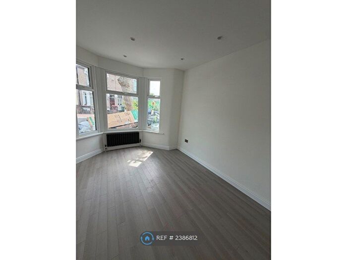5 Bedroom Terraced House To Rent In Marlow Road, London, E6