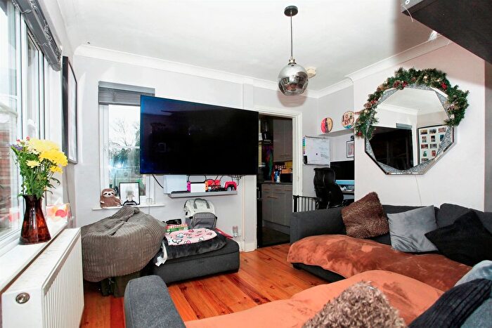 2 Bedroom Semi-Detached House For Sale In Lincoln Road, Werrington, Peterborough, PE4