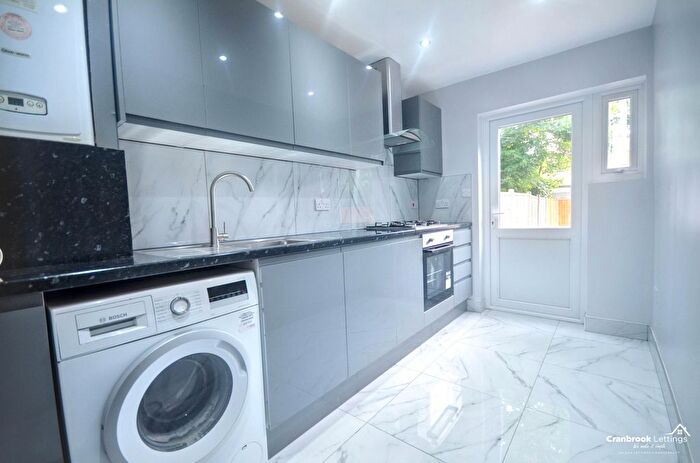 3 Bedroom Semi-Detached House To Rent In Abbey Road, IG2