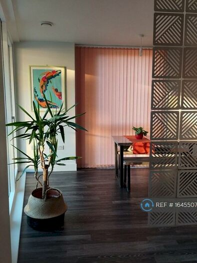 1 Bedroom Flat To Rent In Moulding Lane, London, SE14