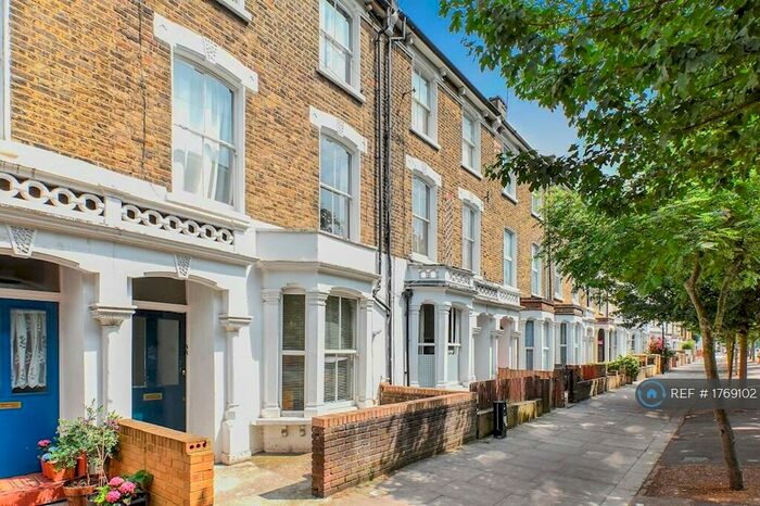 1 Bedroom Flat To Rent In Drayton Park, Highbury, London, N5