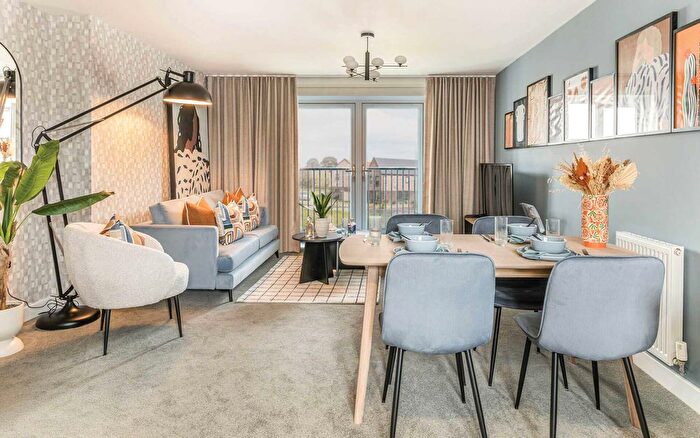 2 Bedroom Flat For Sale In Graham Close, Westham, BN24