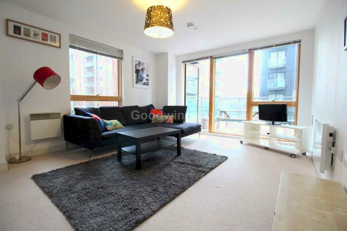 2 Bedroom Apartment To Rent In Cypress Place, New Century Park, Manchester, M4