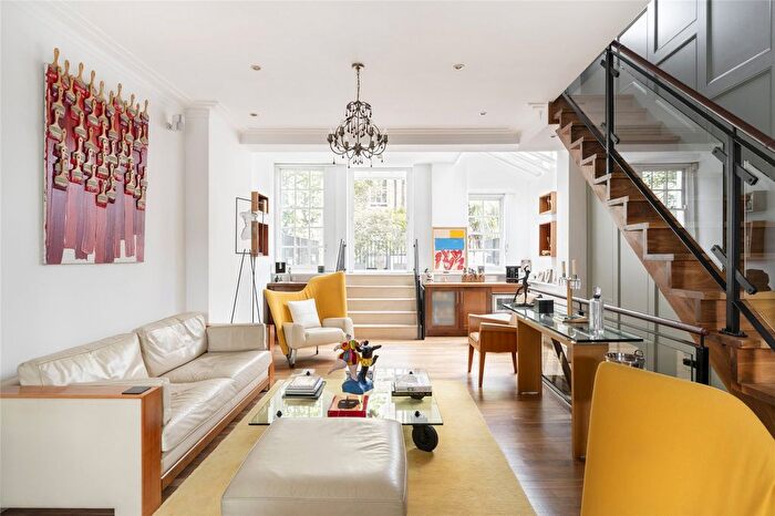 4 Bedroom Terraced House For Sale In Kings Road, London, SW10