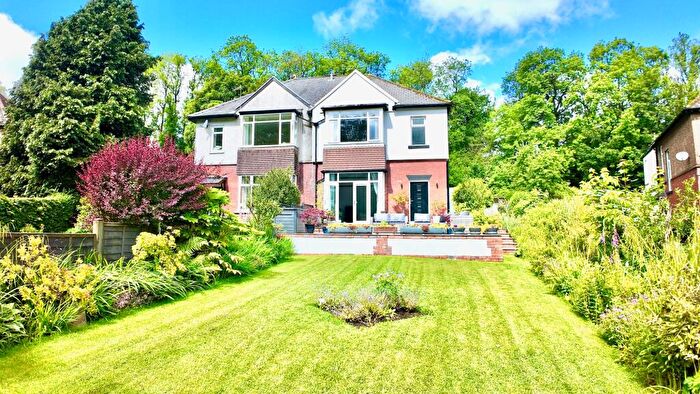 4 Bedroom Semi-Detached House For Sale In The Crescent, Ebbw Vale, NP23