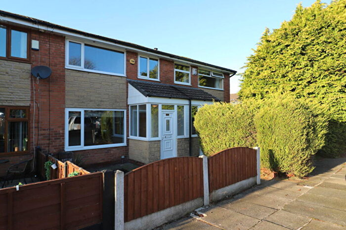 3 Bedroom Terraced House To Rent In Harwood Vale, Bolton, Bolton, BL2