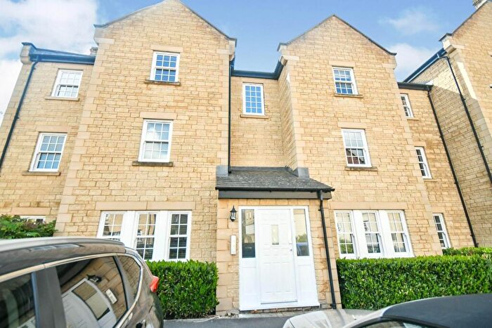2 Bedroom Apartment To Rent In Flowers Yard, Chippenham, SN15