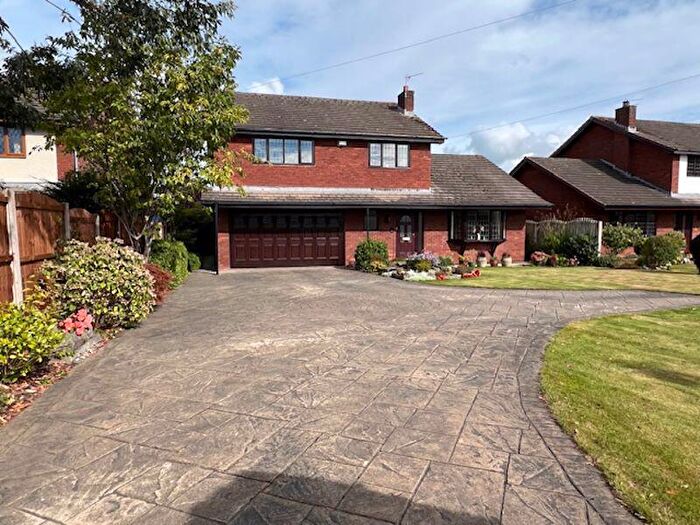 4 Bedroom Detached House For Sale In Liverpool Road, Hutton, Preston, PR4