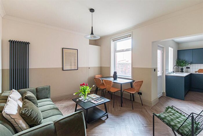 4 Bedroom End Of Terrace House To Rent In Spencer Street, Heaton, Newcastle Upon Tyne, NE6