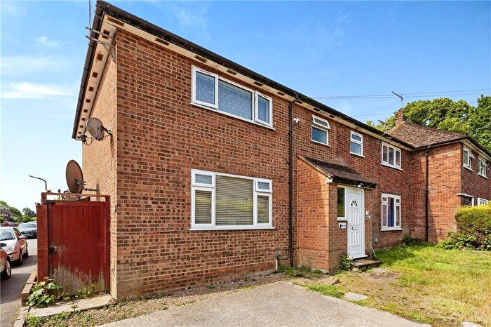 1 Bedroom Apartment For Sale In Harrow Road, Slough, Berkshire, SL3