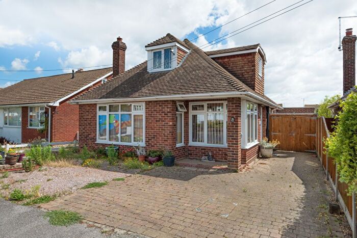 4 Bedroom Detached Bungalow For Sale In Clover Rise, Whitstable, CT5