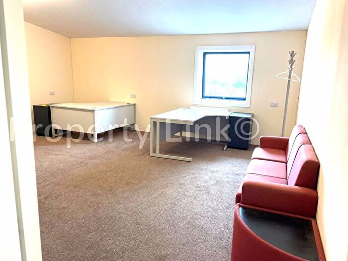Property To Rent In Raven Road, London, E18