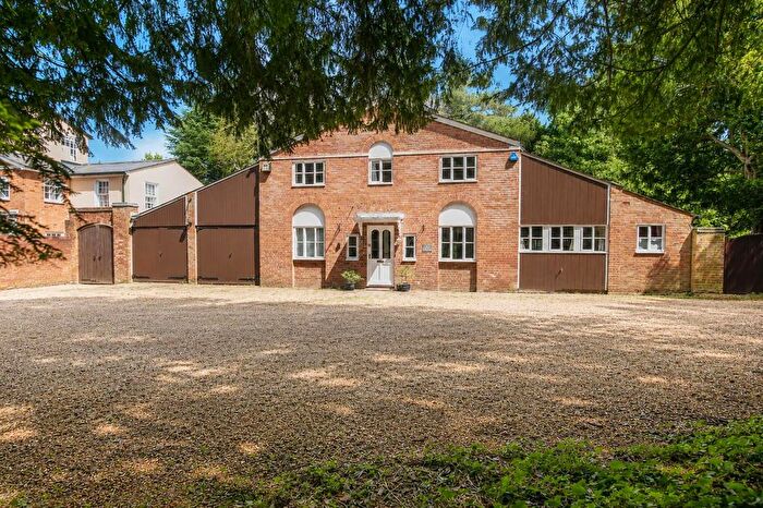 4 Bedroom Detached House For Sale In Ellesfield, Welwyn, AL6