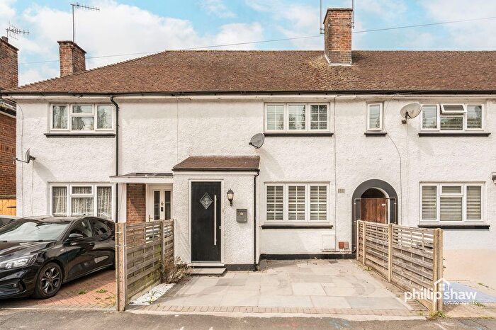 2 Bedroom Terraced House For Sale In Rushton Avenue, Watford, WD25