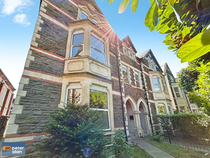 2 Bedroom Flat For Sale In Cowbridge Road East, Cardiff, CF11