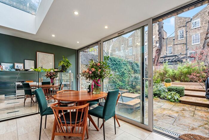 3 Bedroom Terraced House To Rent In Elmore Street, Canonbury, N1