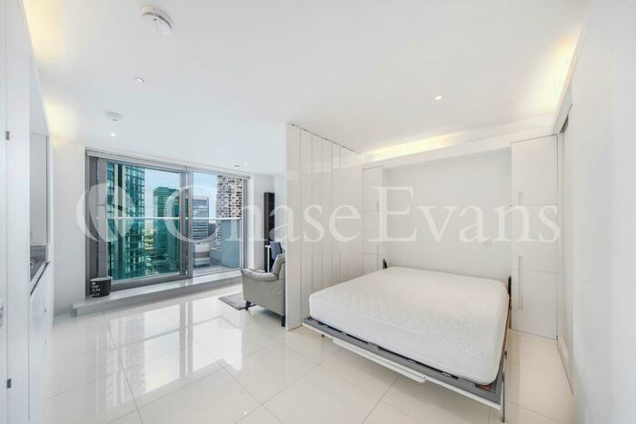 Flat To Rent In Pan Peninsula, Pan Peninsula Square, Canary Wharf, London, E14