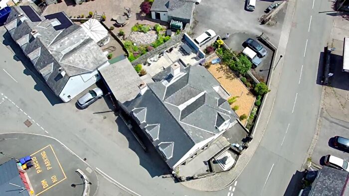 5 Bedroom House For Sale In Cerrigydrudion, Corwen, LL21