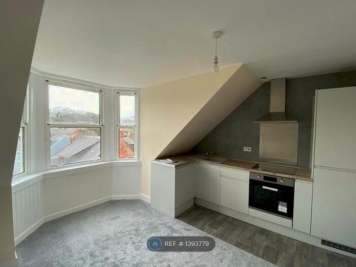 2 Bedroom Flat To Rent In Newton Terrace, Catrine, Mauchline, KA5