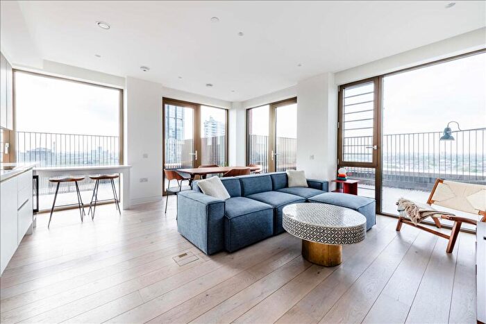 2 Bedroom Apartment To Rent In The Arc, City Road, Shoreditch, EC1V