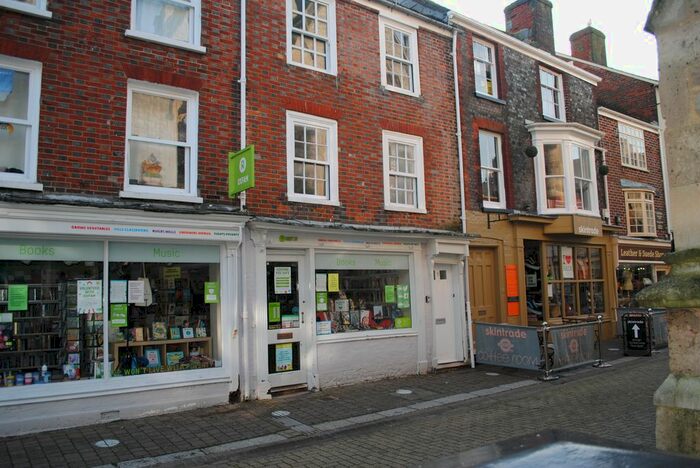 1 Bedroom Flat To Rent In St. Thomas Square, Newport PO30