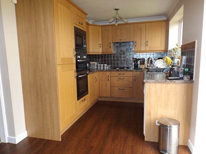 3 Bedroom House To Rent In Hallway Drive, Shilton, CV7