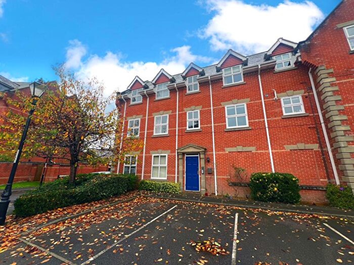 1 Bedroom Flat To Rent In Regency Cresent, Christchurch ** Zero Deposit Option Available **, BH23