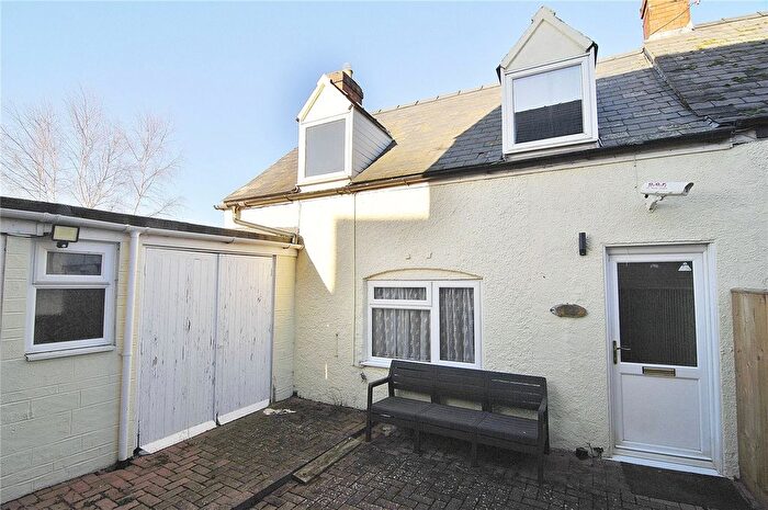 2 Bedroom End Terrace House For Sale In High Street, Kings Stanley, Stonehouse, Gloucestershire, GL10