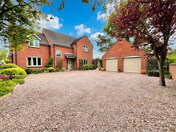 4 Bedroom Detached House For Sale In Churchfields, Audlem, CW3